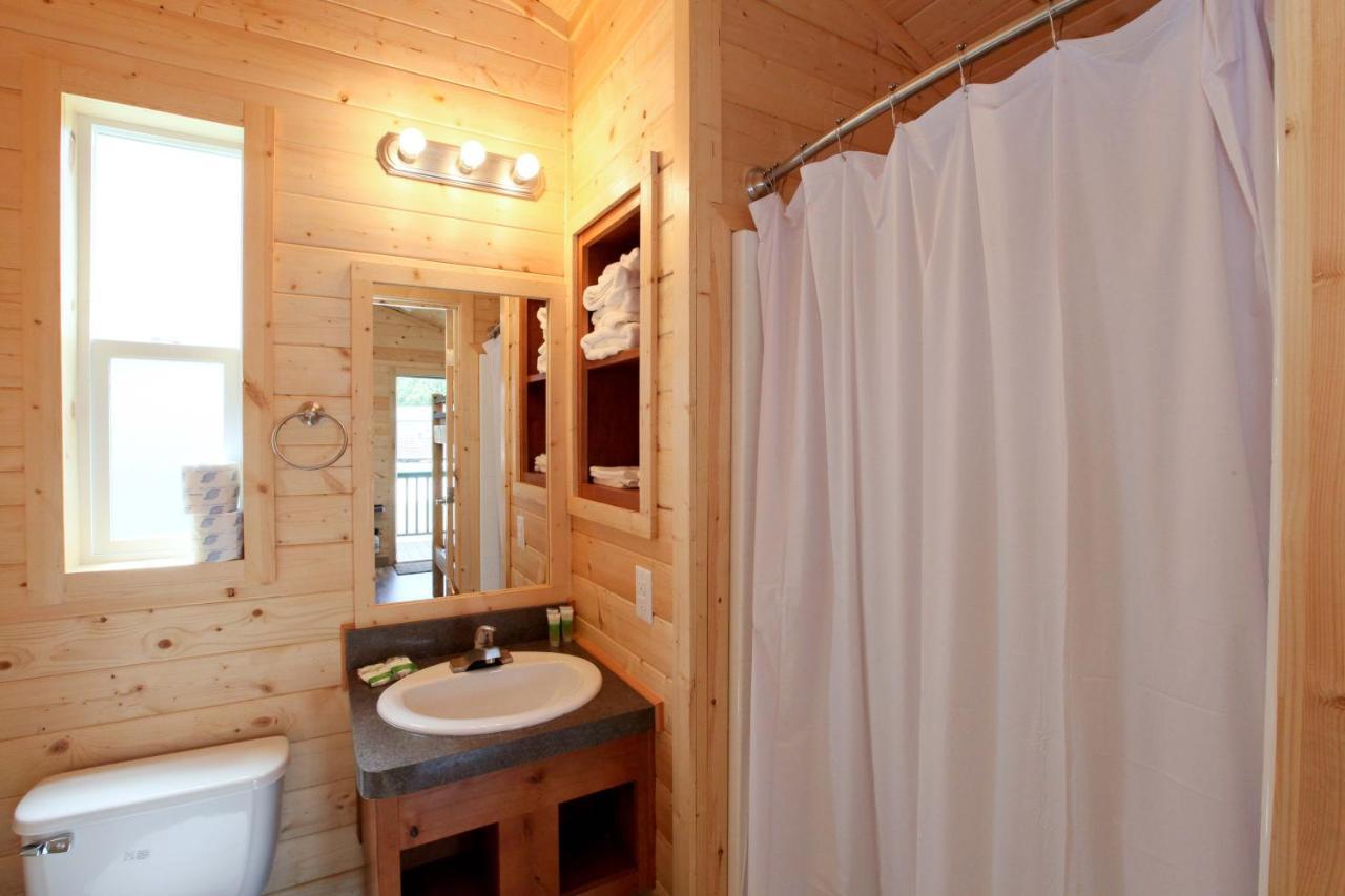 Long Beach Camping Resort Studio Cabin 5 Oceanview Exterior photo